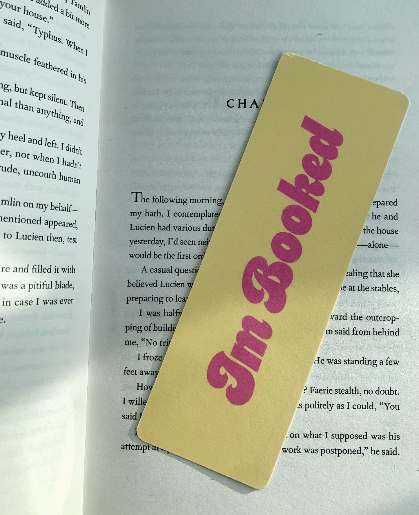 Yellow I’m booked bookmark