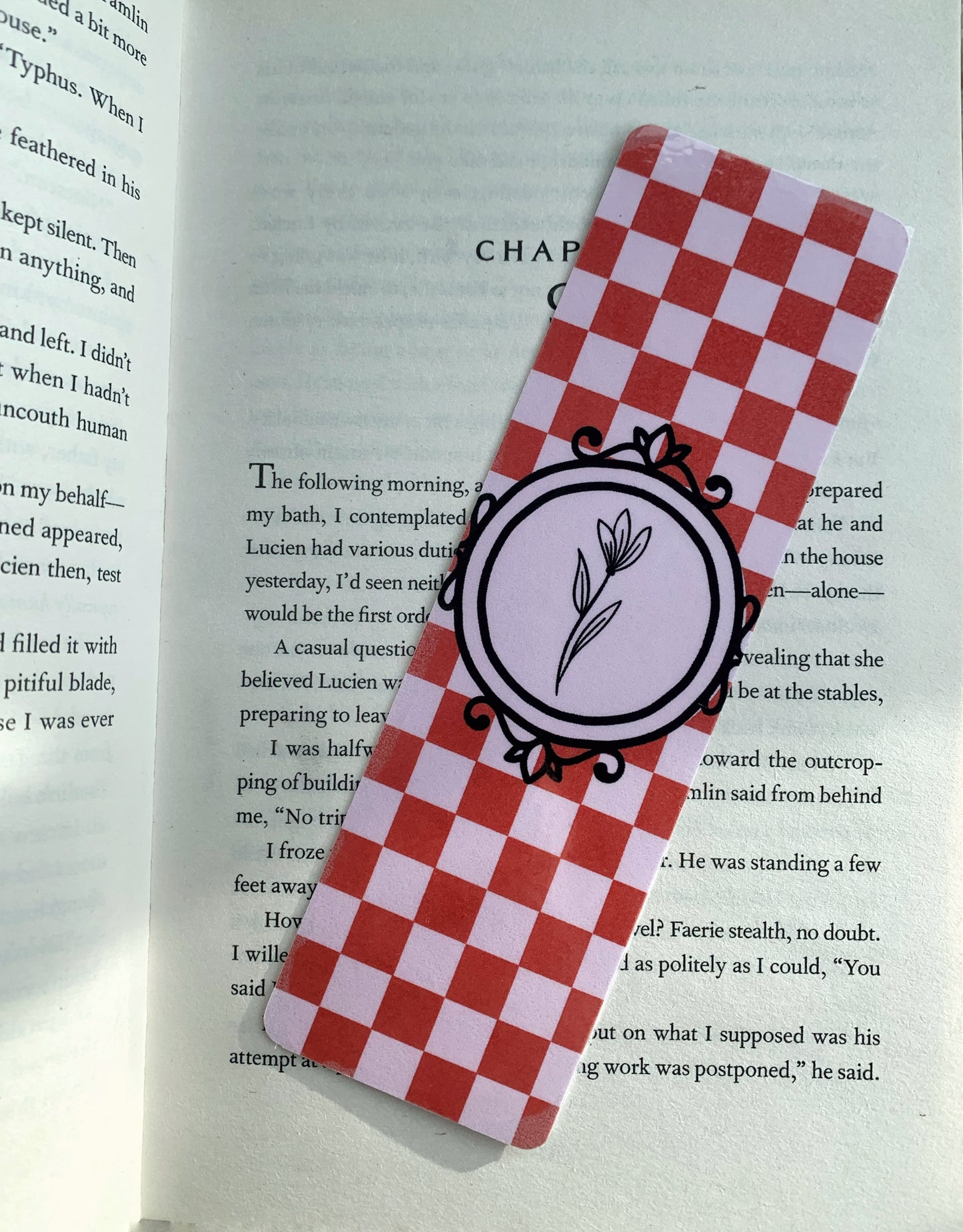 Purple checkered flower frame bookmark