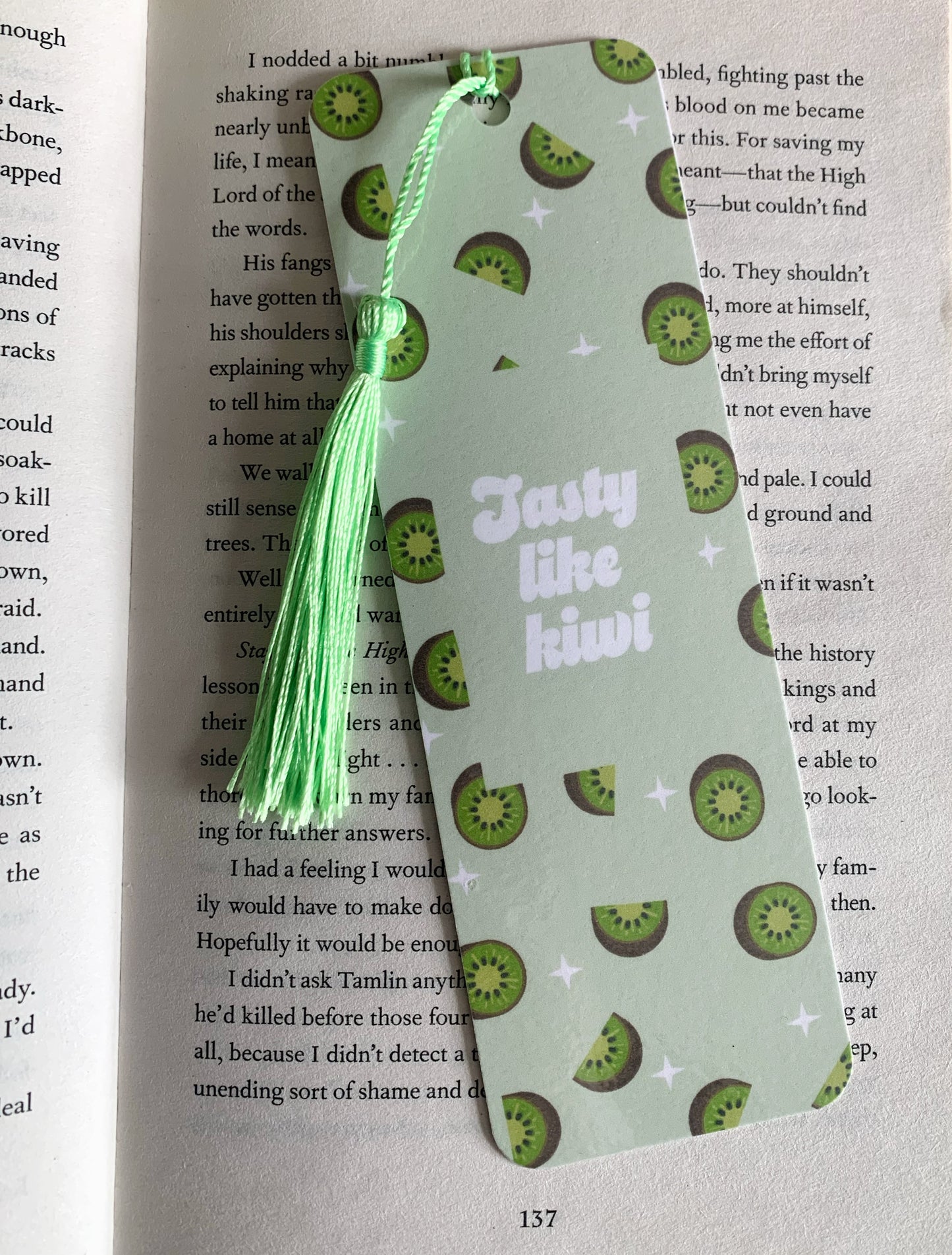 Tasty like Kiwi bookmark