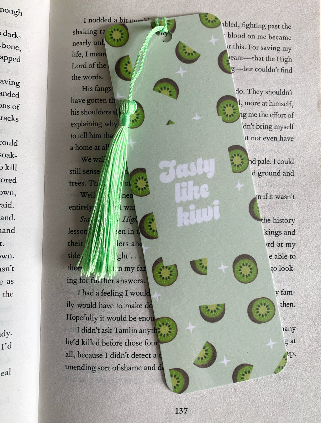 Tasty like Kiwi bookmark